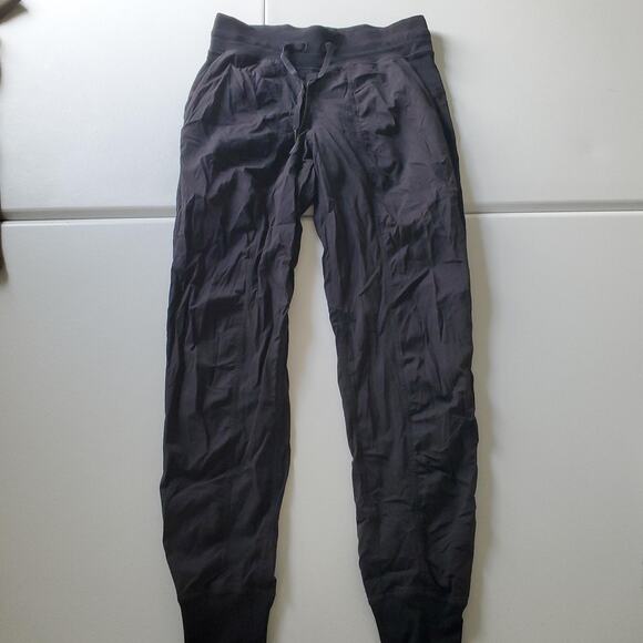 Lululemon Pants Womens 6 Black Dance Studio Jogger High Rise Ribbed Pockets - Picture 1 of 9